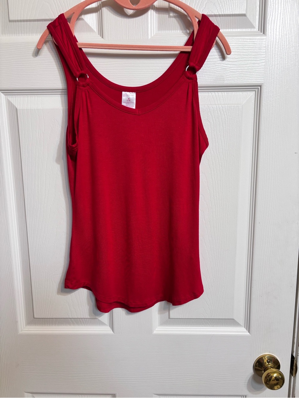 No Boundaries Women’s Red Ring-Detail Tank Top